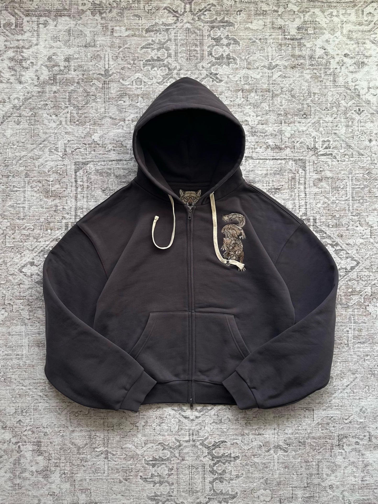 Liesor Embroidered Zip Hoodie